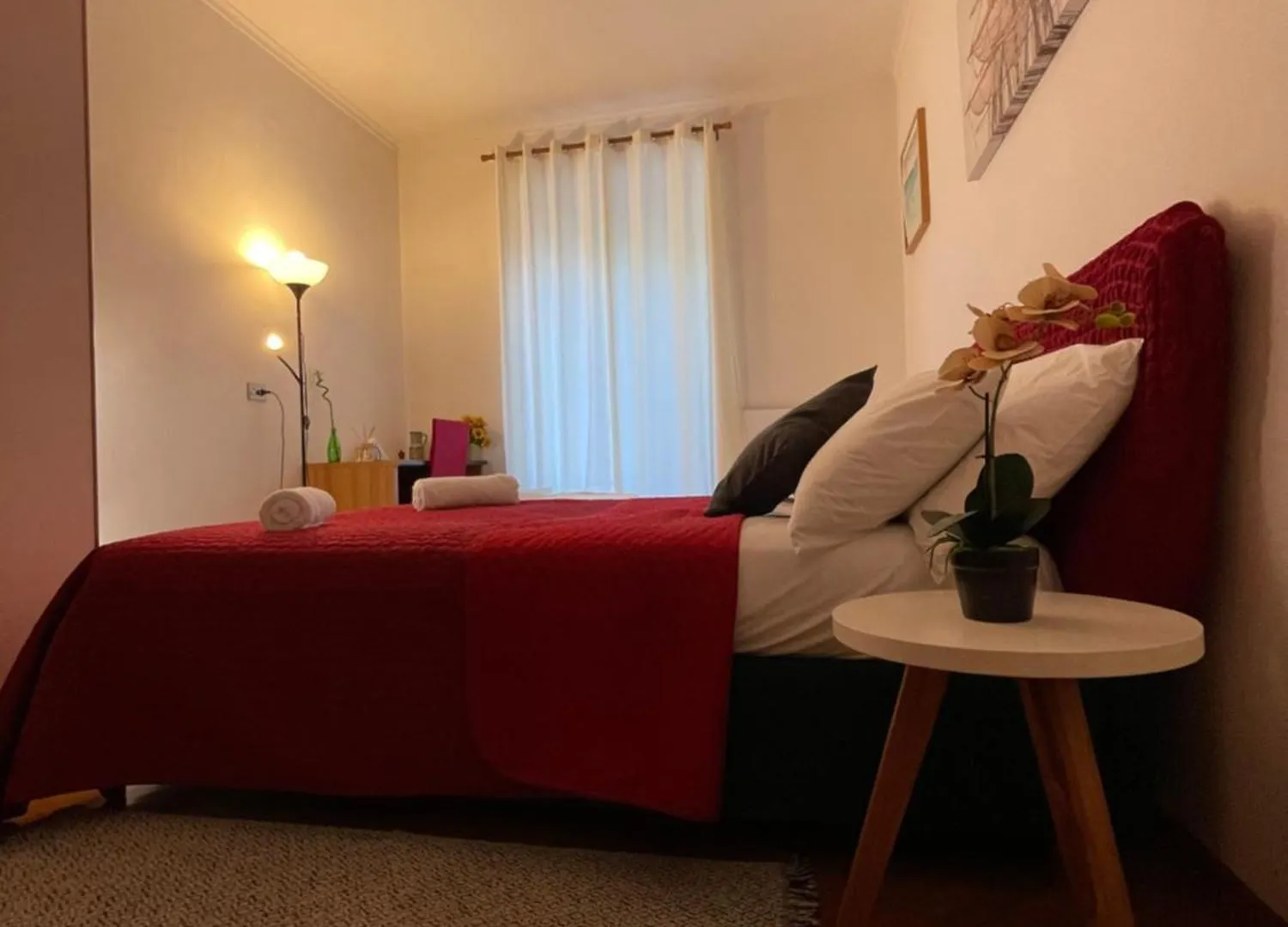 Holiday Colosseum Rome Bed & Breakfast