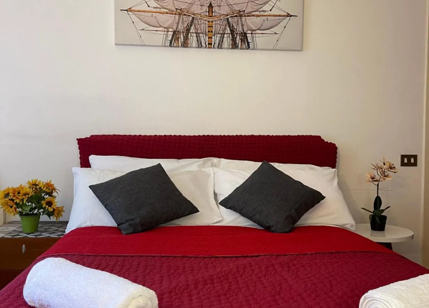 Holiday Colosseum Rome Bed & Breakfast Apartment